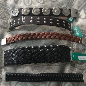 Bundle of leather 5 bracelets